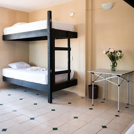 Deja Hostel Плайя-дель-Кармен Екстер'єр фото