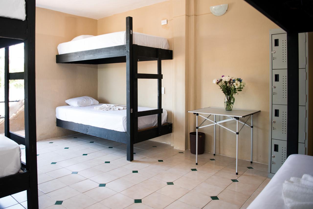 Deja Hostel Плайя-дель-Кармен Екстер'єр фото